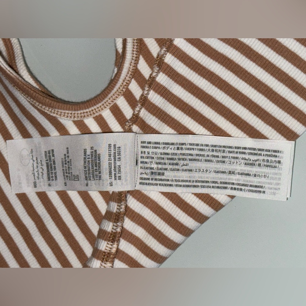 🛍️SALE🛍️Abercrombie & Fitch Women’s Rib Sleeveless Striped Bodysuit with Cutouts - Picture 6 of 8